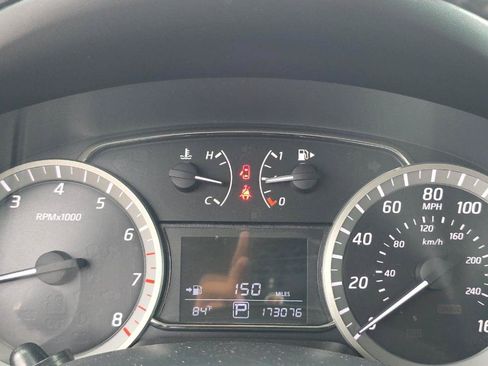 Used 2015 Nissan Sentra SV FWD image 14