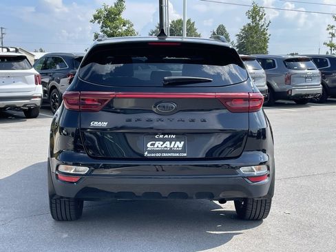 Certified 2022 Kia Sportage Nightfall Edition image 6
