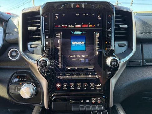 Used 2019 RAM 1500 Laramie AWD/4WD image 42
