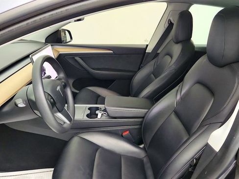 Used 2022 Tesla Model Y Long Range AWD/4WD image 11
