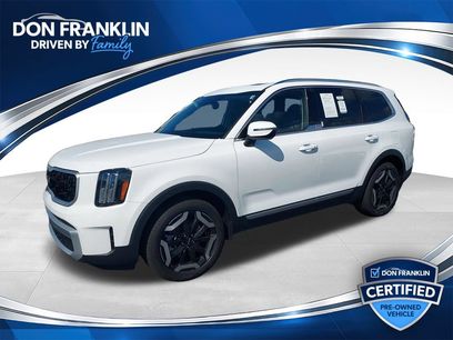 Certified 2025 Kia Telluride EX w/ EX Captain's Chair Package