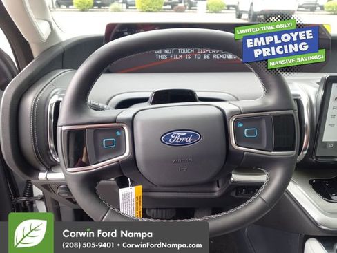New 2026 Ford Expedition Platinum AWD/4WD image 14