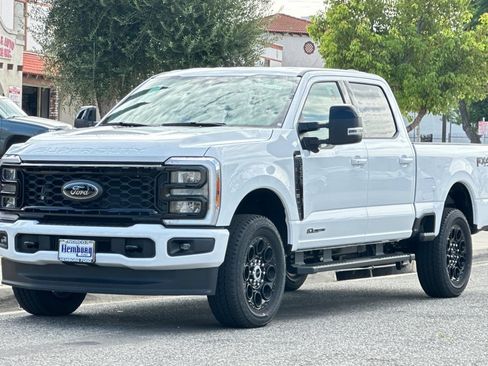 New 2026 Ford F250 Lariat w/ Black Appearance Package AWD/4WD image 8