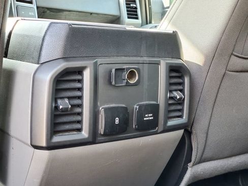 Used 2017 Ford F150 XLT w/ Equipment Group 302A Luxury AWD/4WD image 9