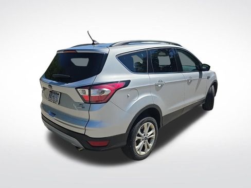 Certified 2018 Ford Escape SE w/ SE Sync 3 Package AWD/4WD image 5