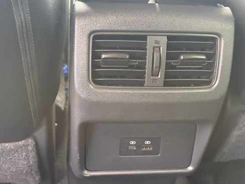 Certified 2023 Nissan Rogue SV w/ SV Premium Package FWD image 13
