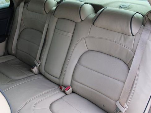 Used 2005 Cadillac De Ville w/ Limited Edition Package image 31