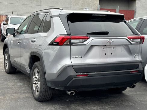 Used 2025 Toyota RAV4 XLE image 6