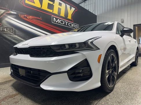 Used 2024 Kia K5 GT-Line w/ GT-Line Premium Package image 2