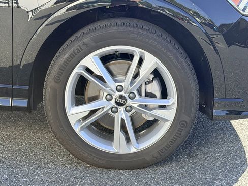 Certified 2024 Audi Q3 2.0T Premium image 25