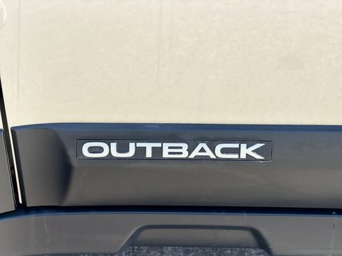 Used 2014 Subaru Outback 2.5i Premium w/ Moonroof Package image 13