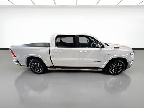 Used 2026 RAM 1500 Laramie AWD/4WD image 4