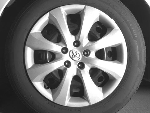 Used 2025 Toyota Corolla LE FWD image 15