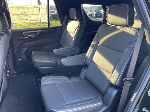New 2026 GMC Yukon Elevation AWD/4WD image 59