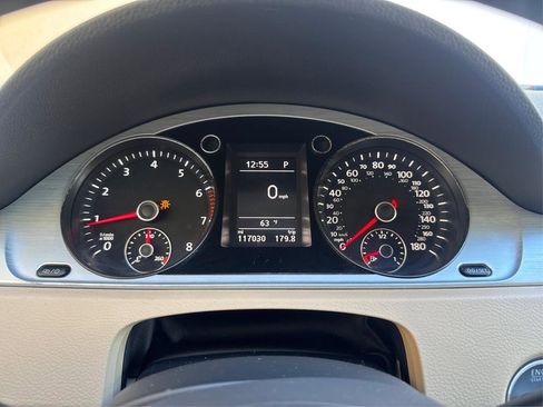 Used 2016 Volkswagen CC Sport image 13