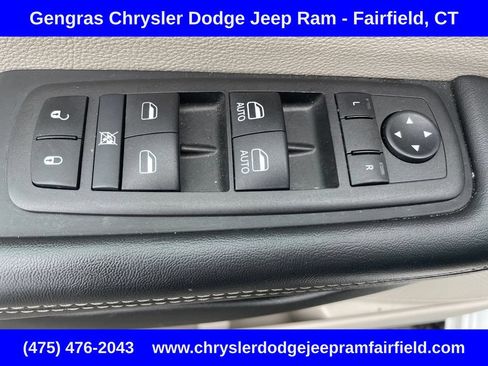 Certified 2024 Chrysler Voyager LX FWD image 42