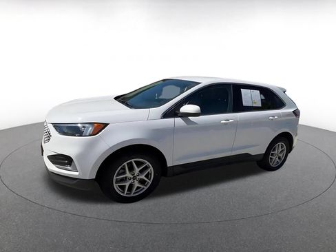 Used 2023 Ford Edge SEL AWD/4WD image 8