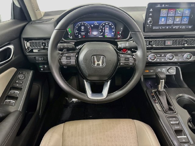 Used 2023 Honda Civic Touring image 25