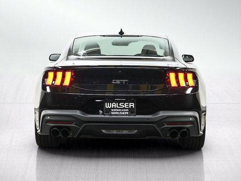 Used 2025 Ford Mustang GT Premium RWD image 4