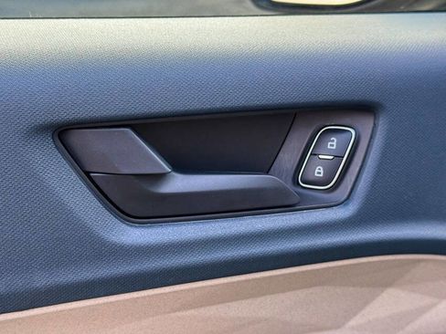 Used 2025 Ford Maverick Lariat AWD/4WD image 22