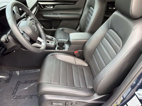 Used 2025 Honda CR-V EX-L image 5