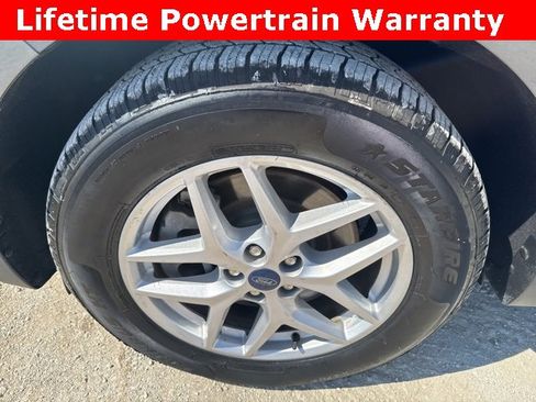 Used 2022 Ford Edge SEL image 27