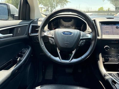 Used 2018 Ford Edge SEL w/ Equipment Group 201A FWD image 5
