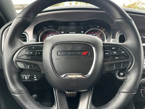 Used 2019 Dodge Charger Scat Pack RWD image 25