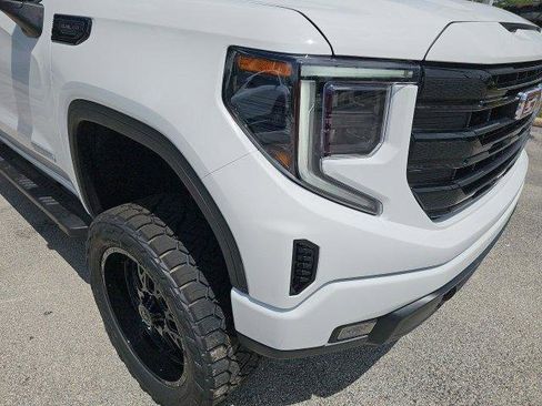 New 2025 GMC Sierra 1500 Elevation w/ X31 Off-Road Package image 8