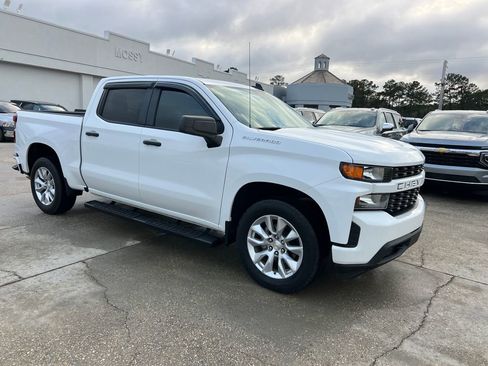 Used 2021 Chevrolet Silverado 1500 Custom image 10