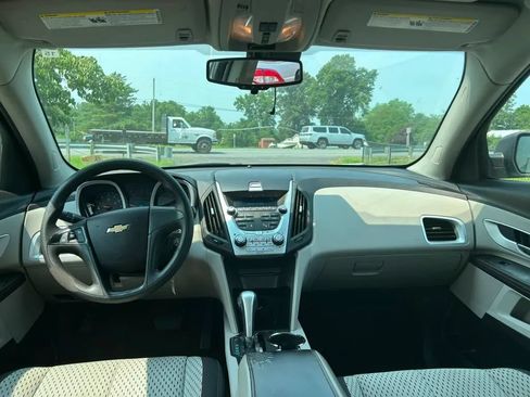 Used 2011 Chevrolet Equinox LS w/ LPO, Protection Package FWD image 10