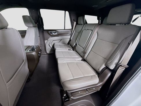 Used 2023 Chevrolet Tahoe Z71 w/ Z71 Off-Road Package image 24