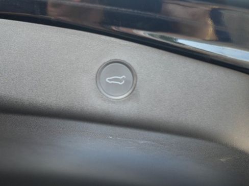Used 2021 Tesla Model 3 Long Range AWD/4WD image 44