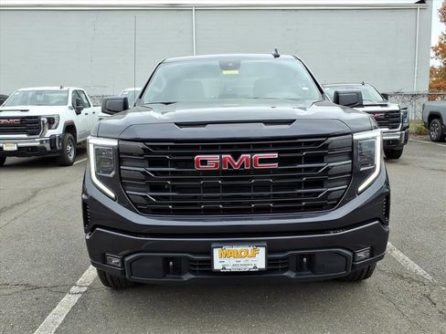 New 2026 GMC Sierra 1500 Elevation image 2