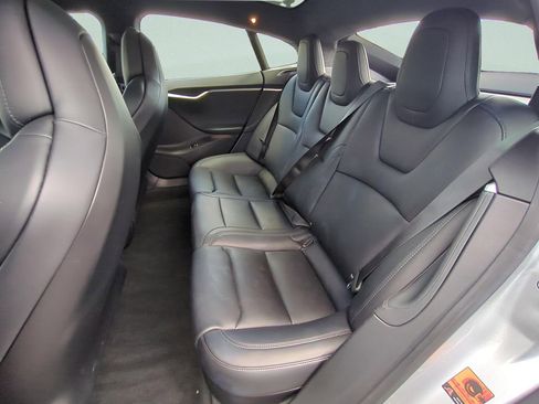 Used 2018 Tesla Model S 75D AWD/4WD image 9