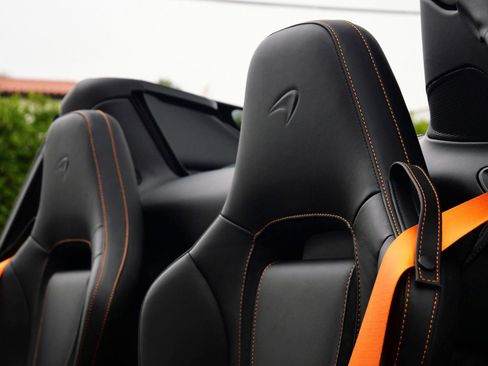 New 2026 McLaren 750S Spider RWD image 25