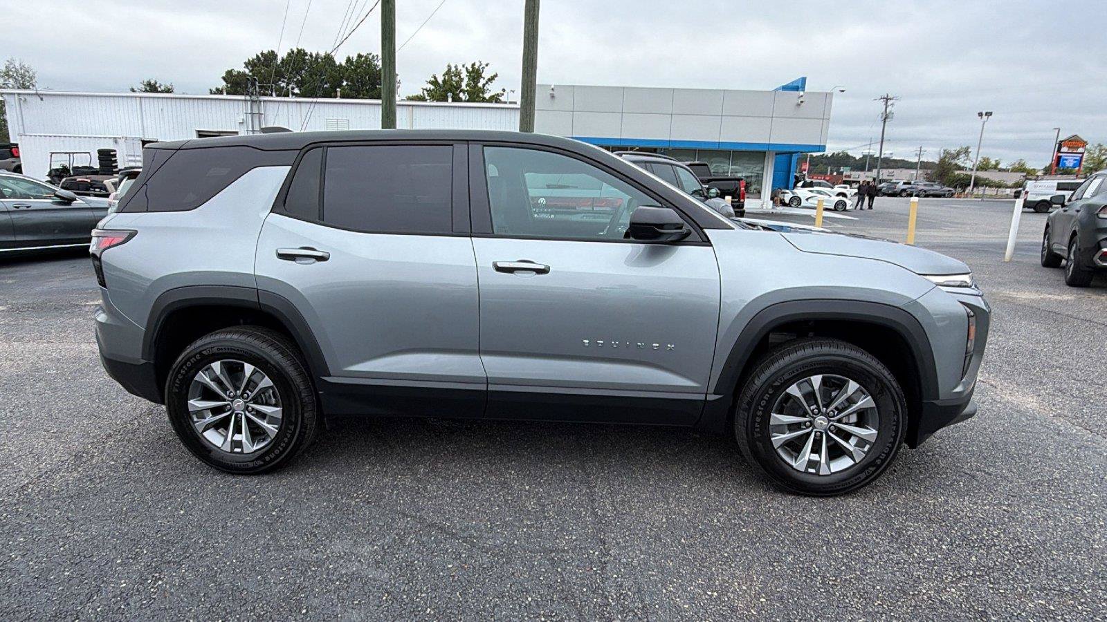 New 2027 Chevrolet Equinox LT w/ Convenience Package II FWD image 7
