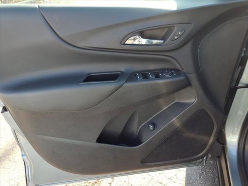 Used 2024 Chevrolet Equinox LT w/ LPO, Floor Liner Package image 23