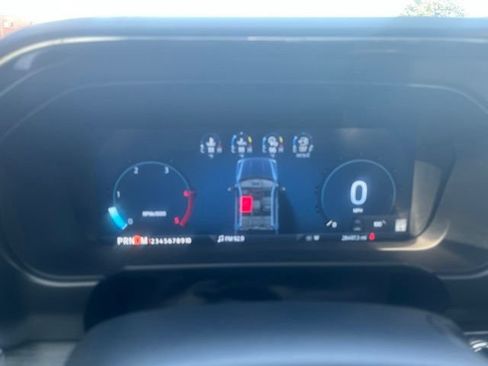 Used 2025 Ford F350 Lariat w/ Lariat Ultimate Package AWD/4WD image 20