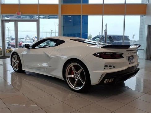 New 2026 Chevrolet Corvette E-Ray AWD/4WD image 4