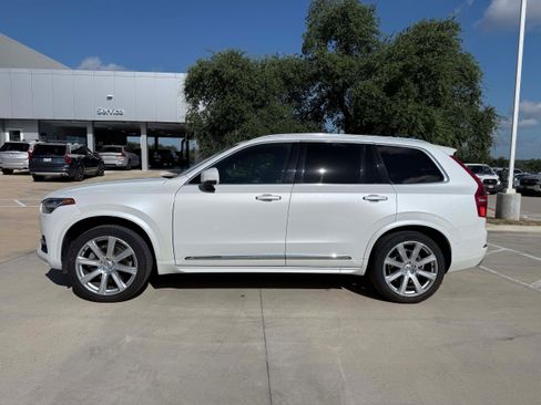 Used 2018 Volvo XC90 T6 Inscription w/ Convenience Package AWD/4WD image 3