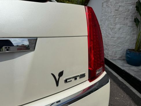 Used 2009 Cadillac CTS 3.6 w/ Wood Trim Package image 6