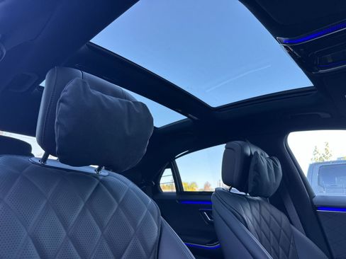 New 2026 Mercedes-Benz S 580 4MATIC Sedan image 17