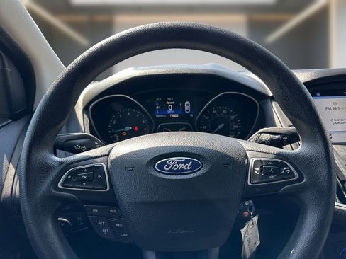 Used 2017 Ford Focus SEL FWD image 19