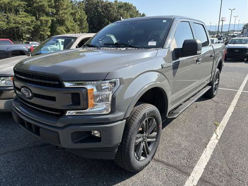 Used 2020 Ford F150 XLT w/ Equipment Group 302A Luxury AWD/4WD image 16