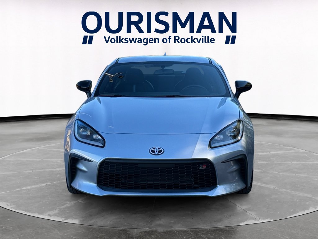 Used 2025 Toyota GR86 Premium w/ Performance Package RWD image 8
