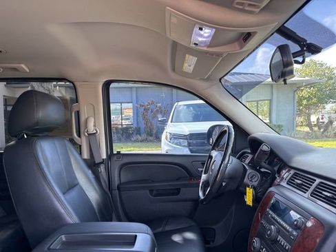 Used 2013 Chevrolet Tahoe LS RWD image 11