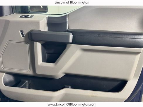 Used 2015 Ford F150 XLT w/ Equipment Group 302A Luxury image 21