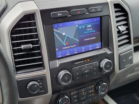 Used 2020 Ford F150 Lariat AWD/4WD image 18