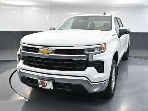 Used 2023 Chevrolet Silverado 1500 LT image 13